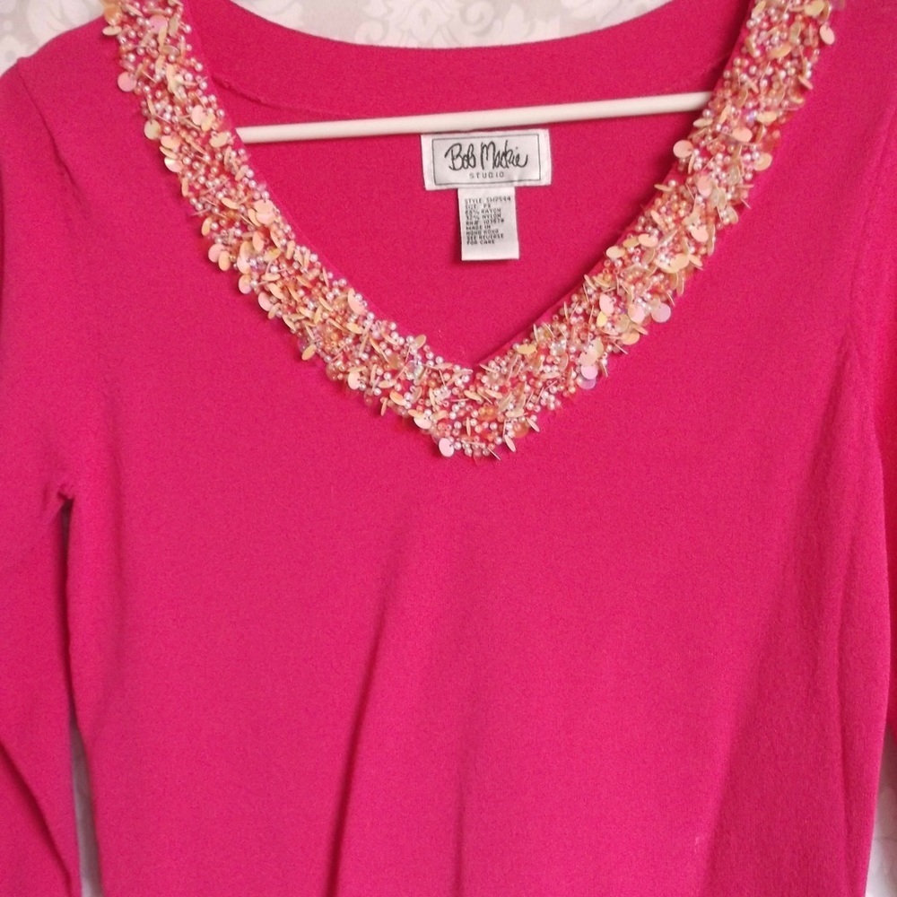 Bob Mackie Studio top V-Neck embellished SP